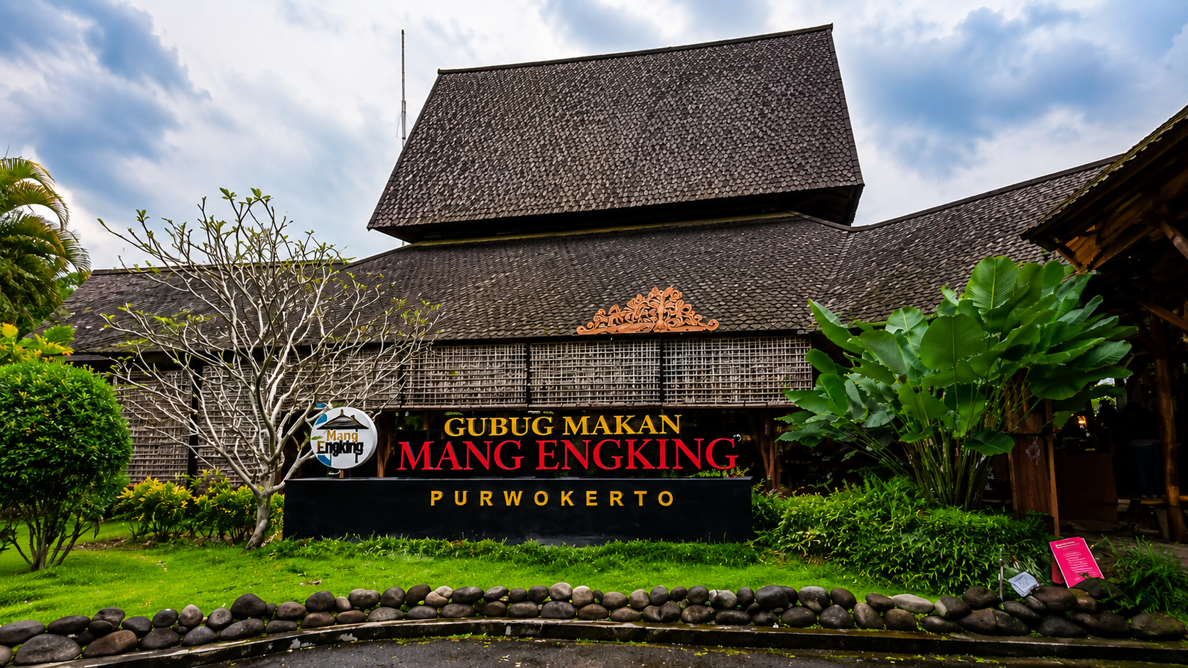 Gubug Makan Mang Engking Purwokerto