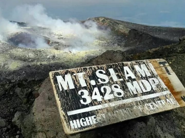 Puncak Gunung Slamet